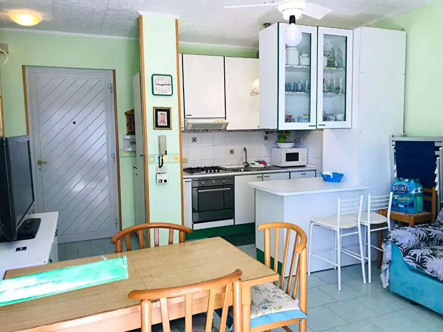 Immagine 5 di Appartamento in vendita  a Massa