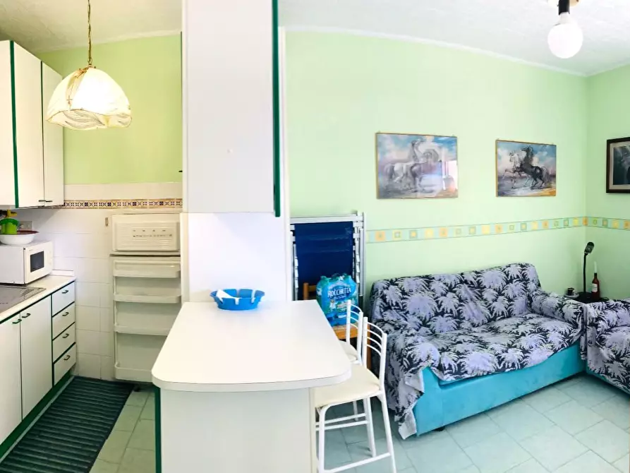 Immagine 6 di Appartamento in vendita  a Massa