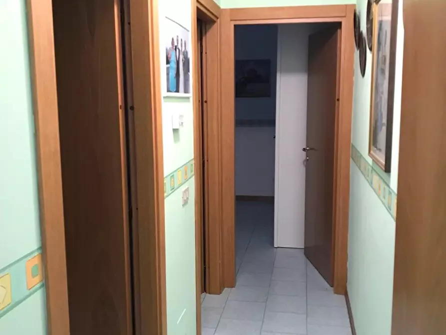 Immagine 9 di Appartamento in vendita  a Massa