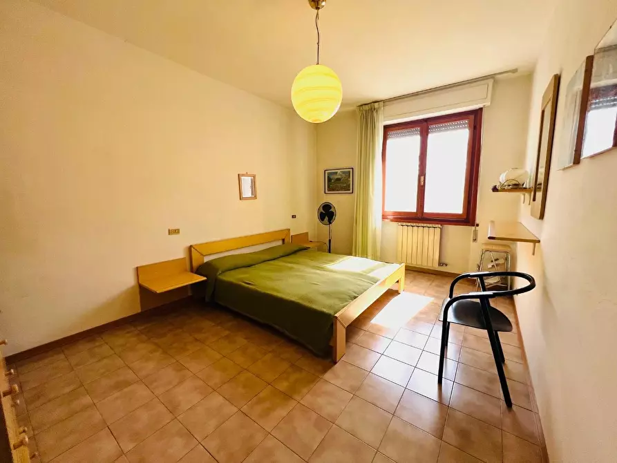 Immagine 9 di Appartamento in vendita  a Massa