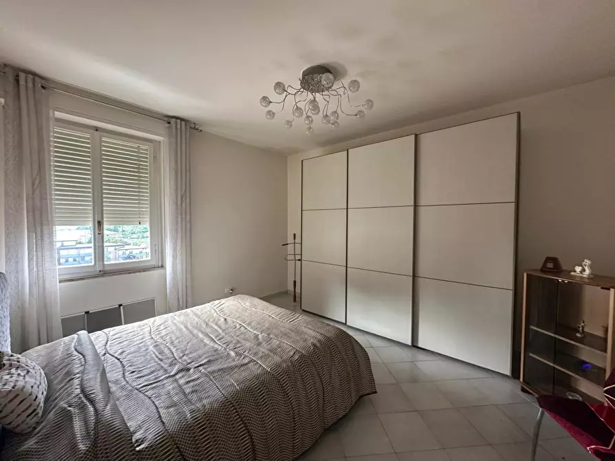 Immagine 15 di Appartamento in vendita  a Cascina