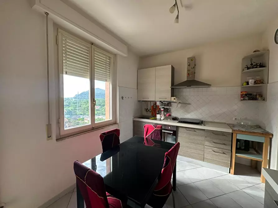 Immagine 8 di Appartamento in vendita  a Cascina