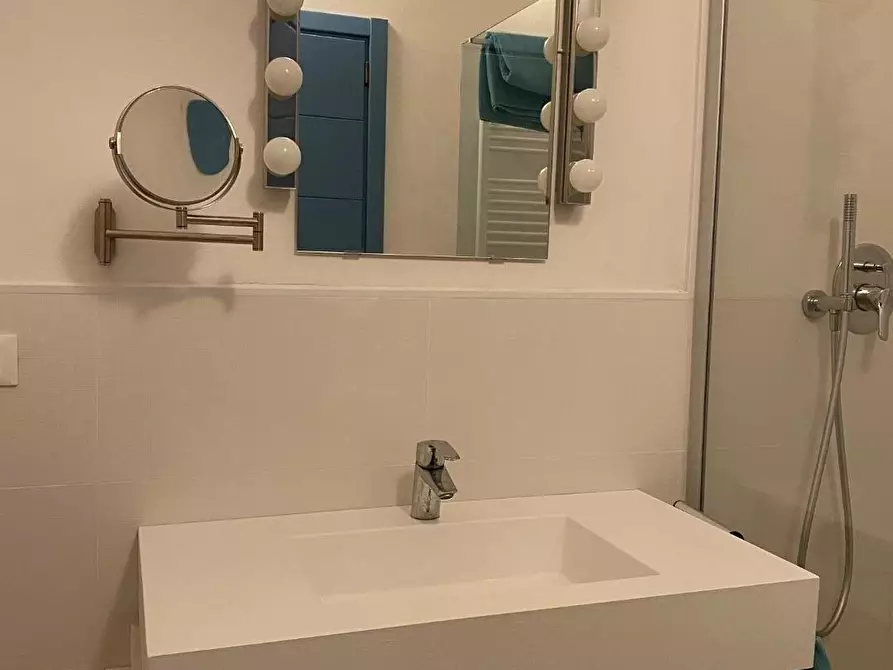 Immagine 9 di Appartamento in affitto  a Pisa