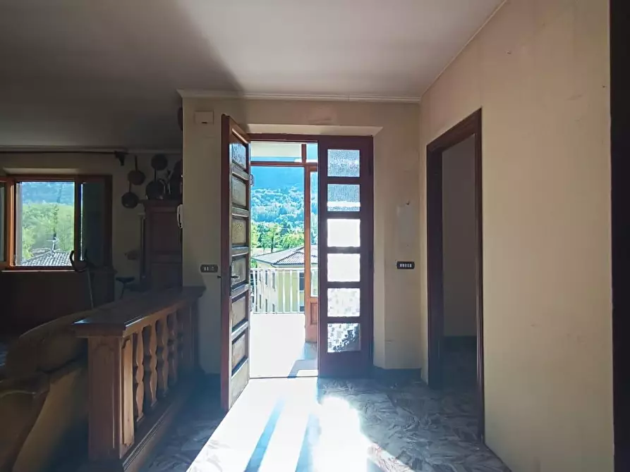 Immagine 10 di Appartamento in vendita  a Barga