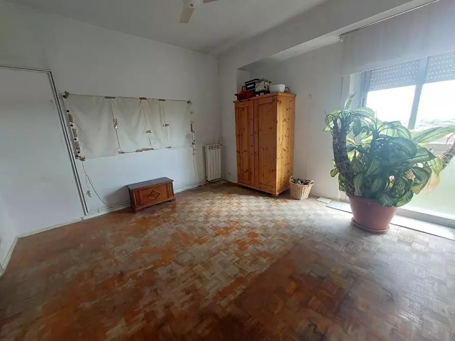 Immagine 8 di Appartamento in vendita  a Pontedera