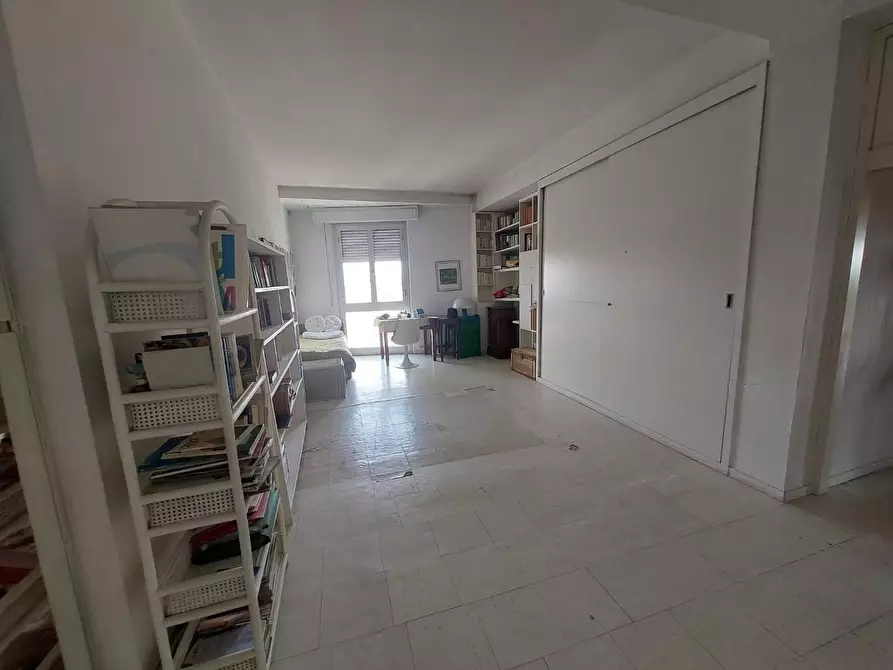 Immagine 2 di Appartamento in vendita  a Pontedera