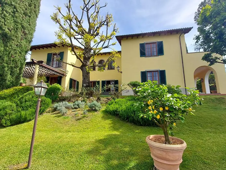 casa indipendente in vendita a Lucca in zona Monte San Quirico