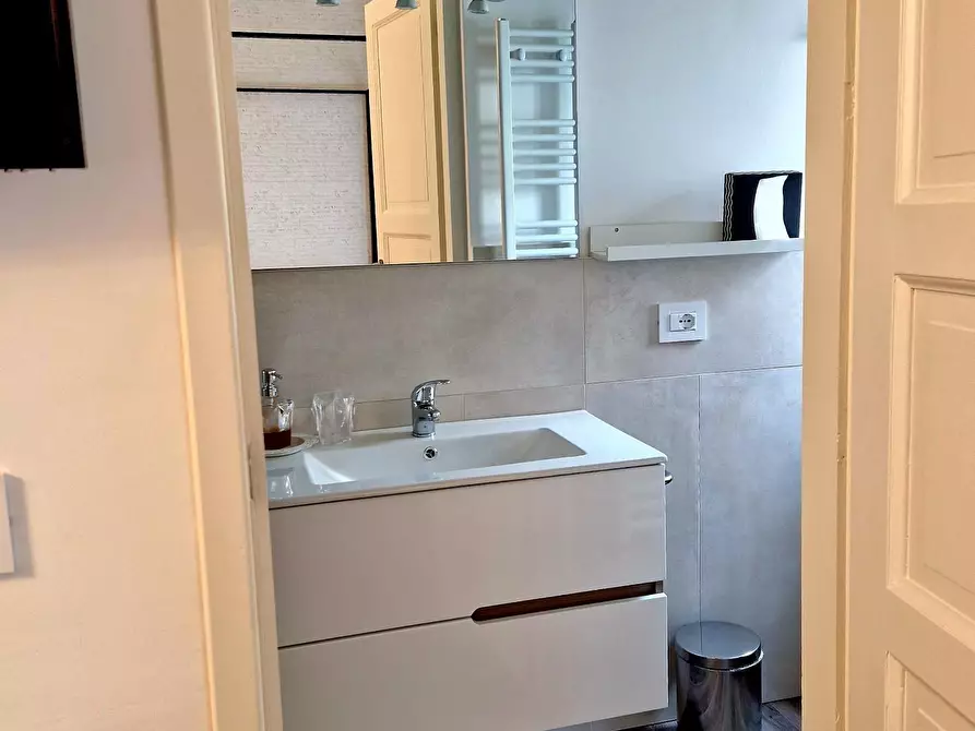 Immagine 22 di Villa in vendita  a Viareggio