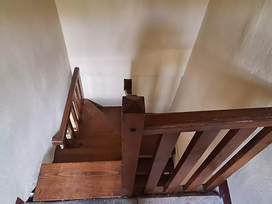 Immagine 13 di Terratetto in vendita  a Borgo A Mozzano