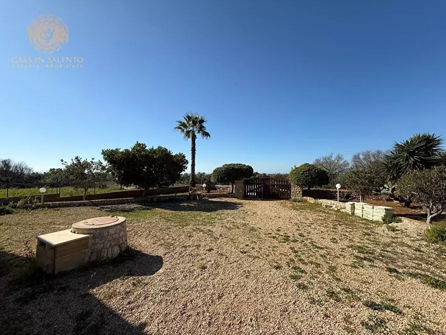 Immagine 13 di Casa indipendente in vendita  a Salve