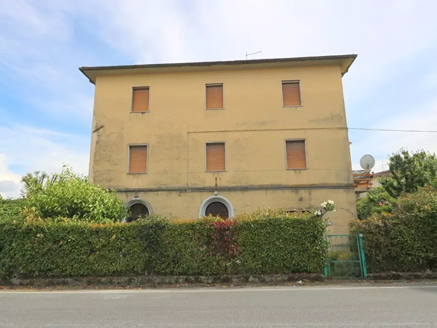 Immagine 1 di Casa indipendente in vendita  a Buti