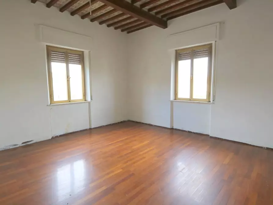 Immagine 14 di Casa indipendente in vendita  a Buti