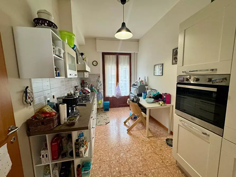 Immagine 8 di Appartamento in vendita  a Siena