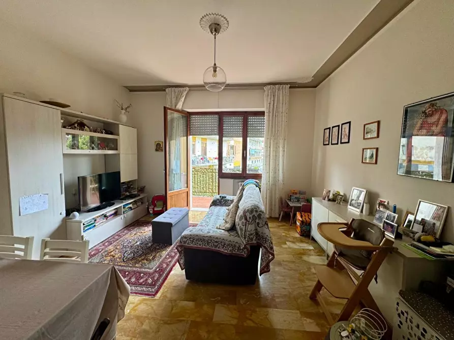 Immagine 5 di Appartamento in vendita  a Siena