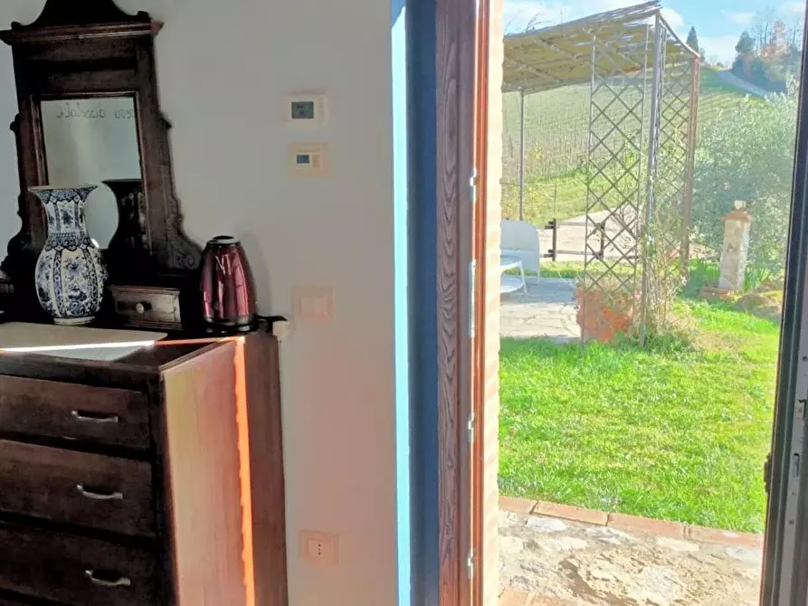 Immagine 45 di Casa colonica in vendita  a Rapolano Terme