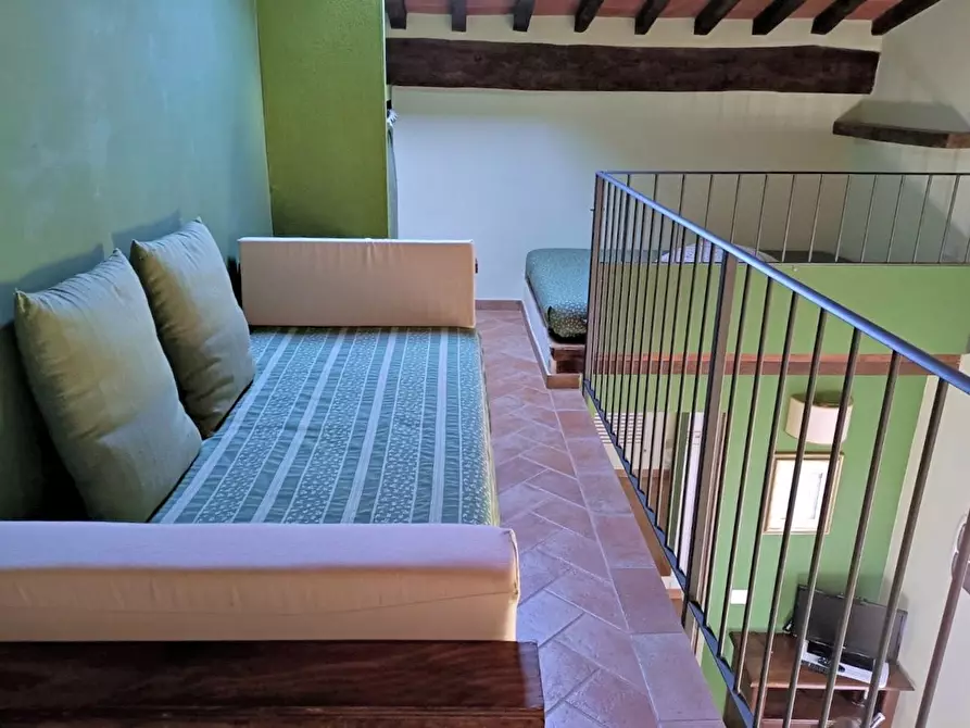 Immagine 51 di Casa colonica in vendita  a Rapolano Terme