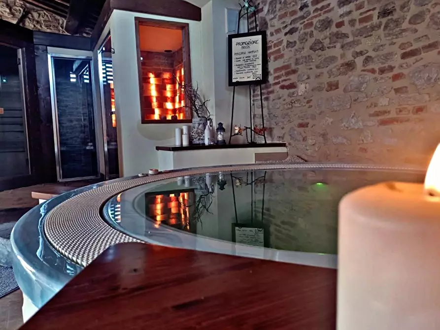 Immagine 58 di Casa colonica in vendita  a Rapolano Terme