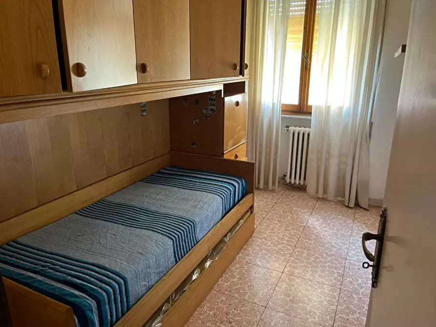 Immagine 13 di Appartamento in vendita  a Massa