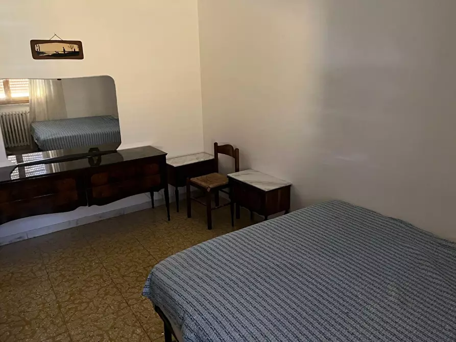 Immagine 10 di Appartamento in vendita  a Massa