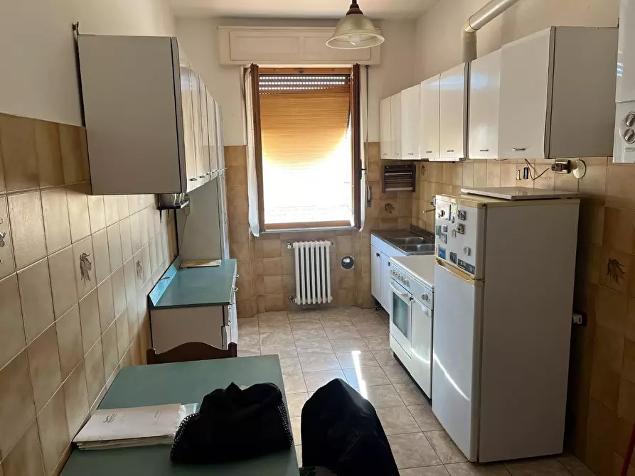 Immagine 7 di Appartamento in vendita  a Massa