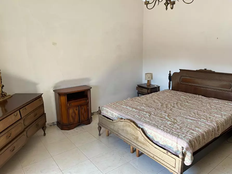 Immagine 14 di Appartamento in vendita  a Massa