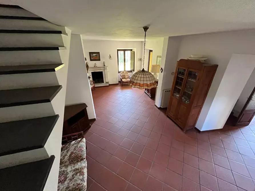 Immagine 9 di Casa semindipendente in vendita  a Montignoso