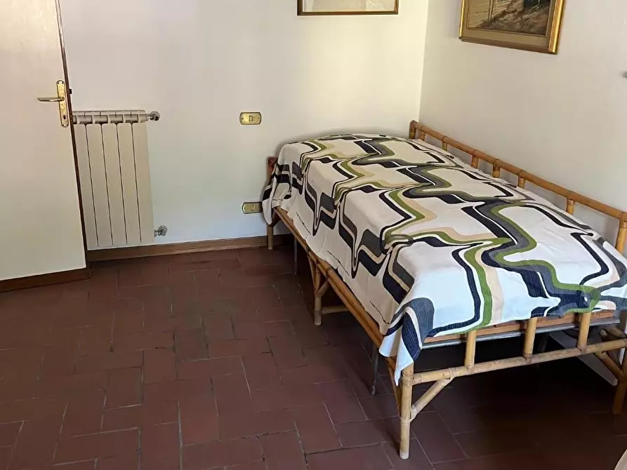 Immagine 24 di Casa semindipendente in vendita  a Montignoso