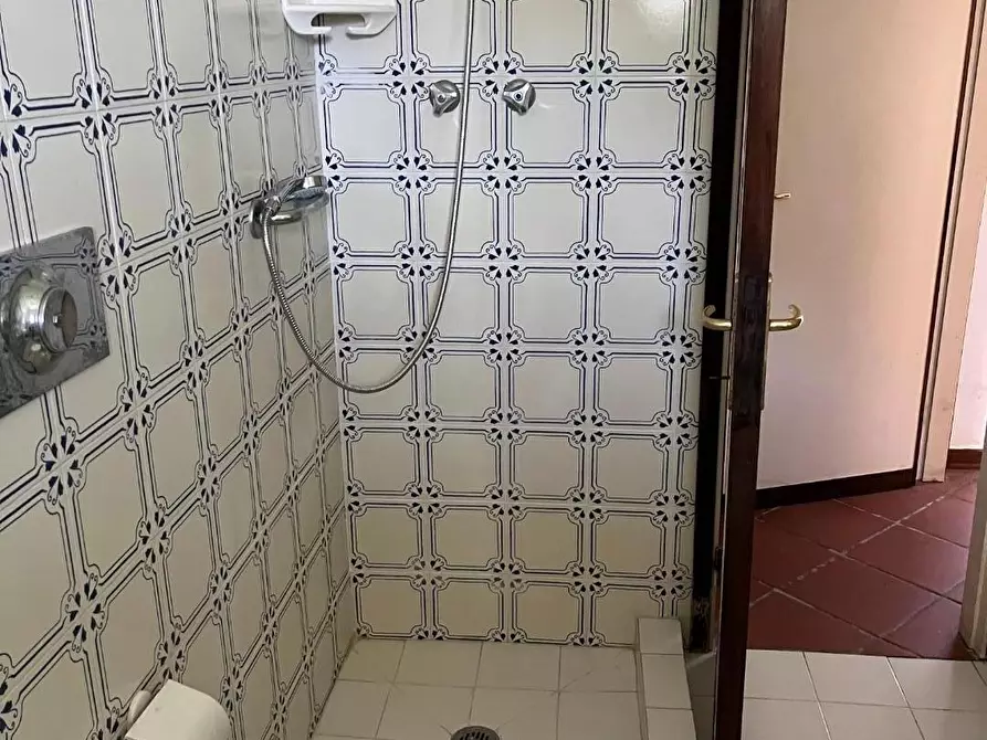 Immagine 14 di Casa semindipendente in vendita  a Montignoso