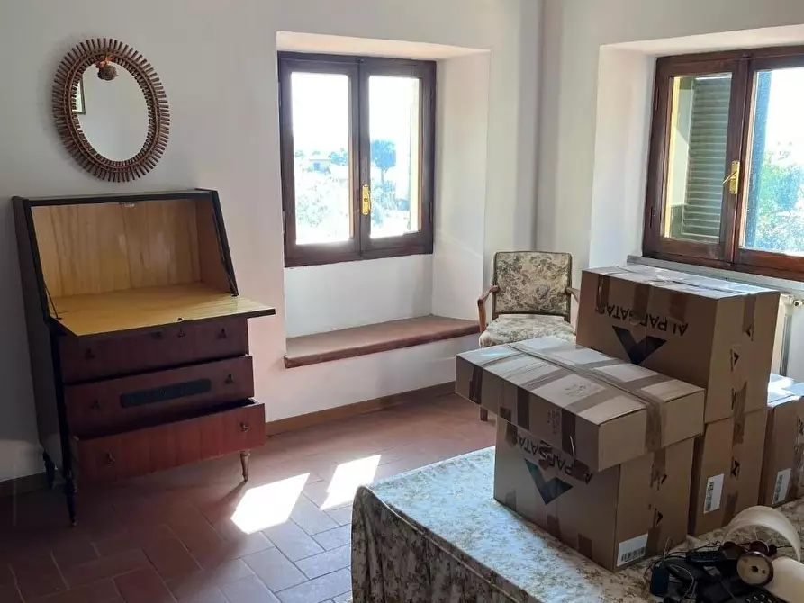 Immagine 21 di Casa semindipendente in vendita  a Montignoso