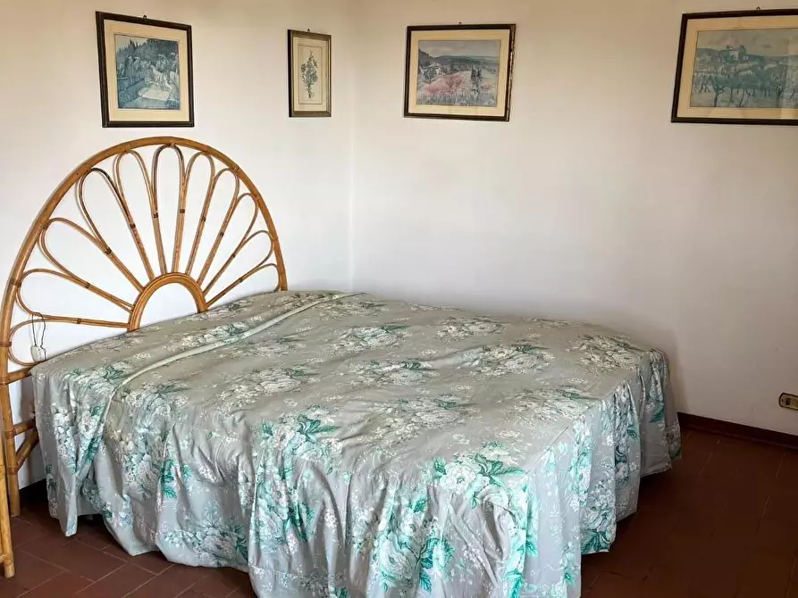 Immagine 16 di Casa semindipendente in vendita  a Montignoso