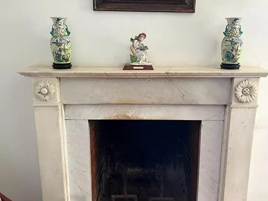 Immagine 10 di Casa semindipendente in vendita  a Montignoso