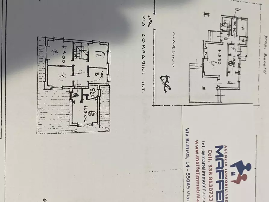 Immagine 55 di Villa in vendita  a Viareggio