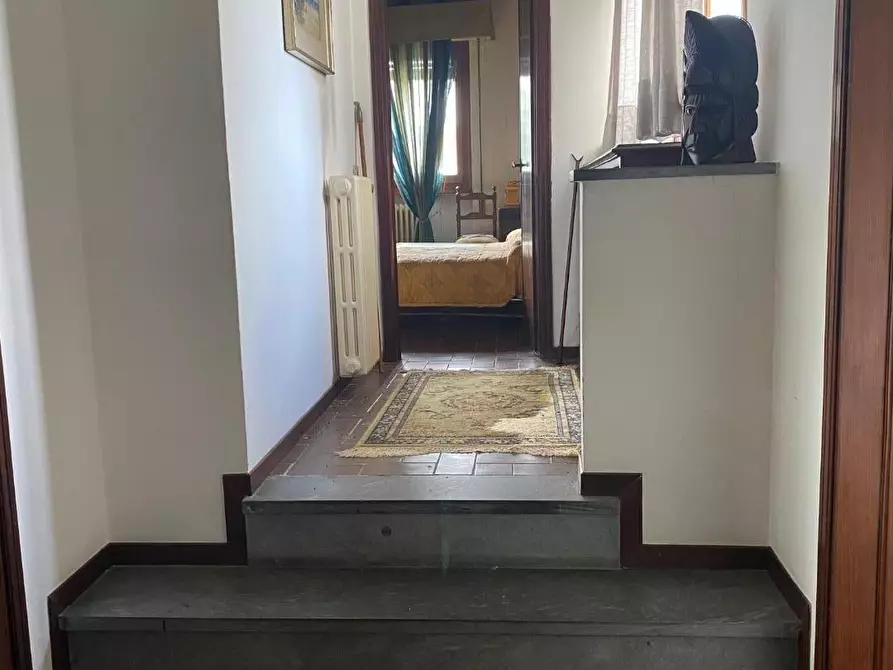 Immagine 25 di Villa in vendita  a Viareggio