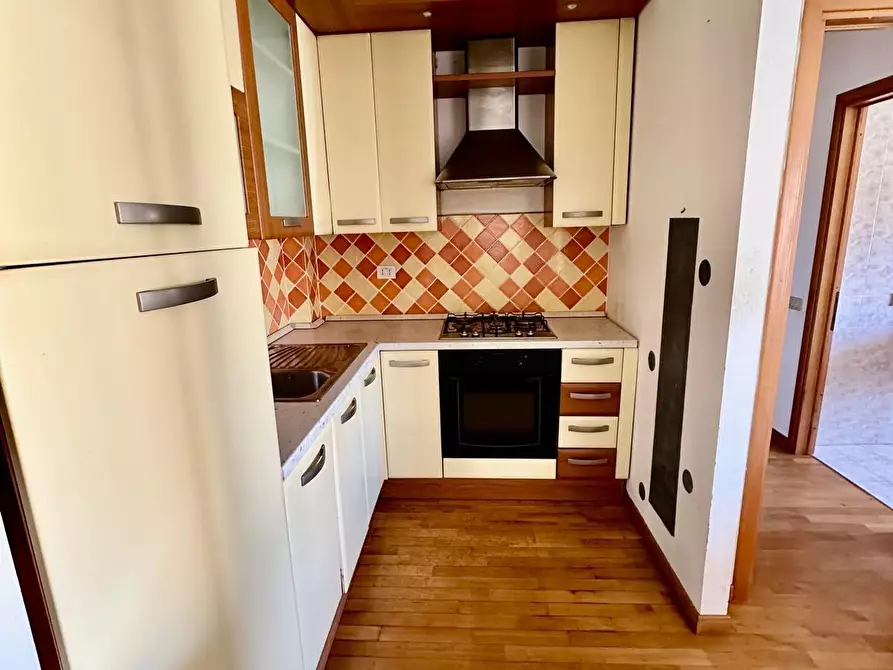 Immagine 2 di Appartamento in vendita  a Campiglia Marittima