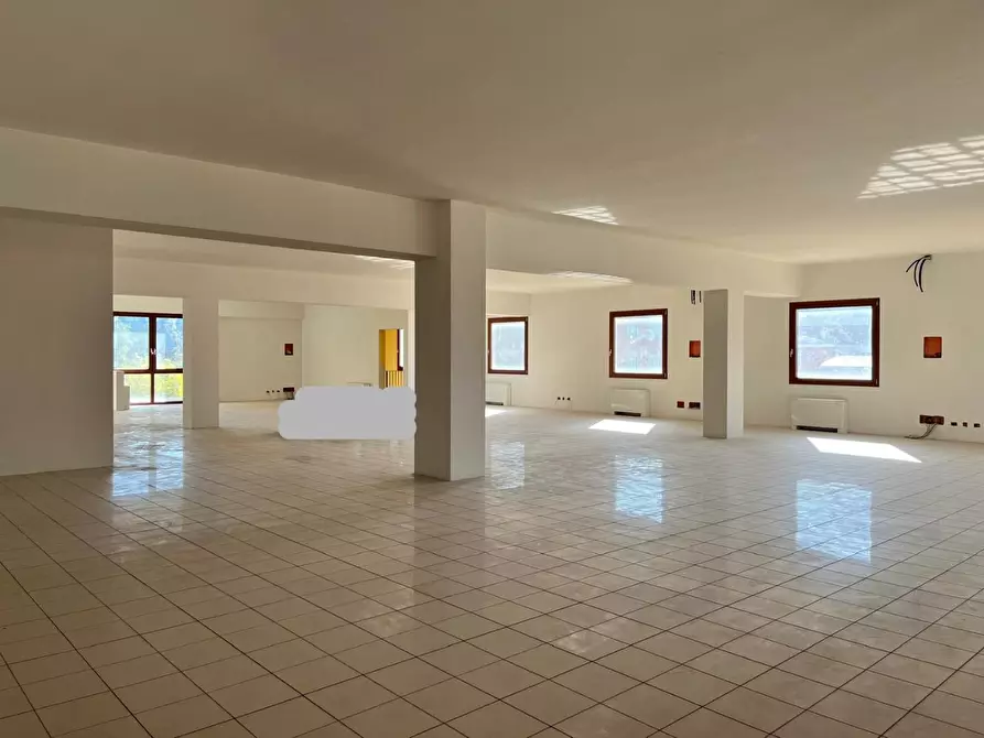 Immagine 4 di Ufficio in vendita  a Quarrata