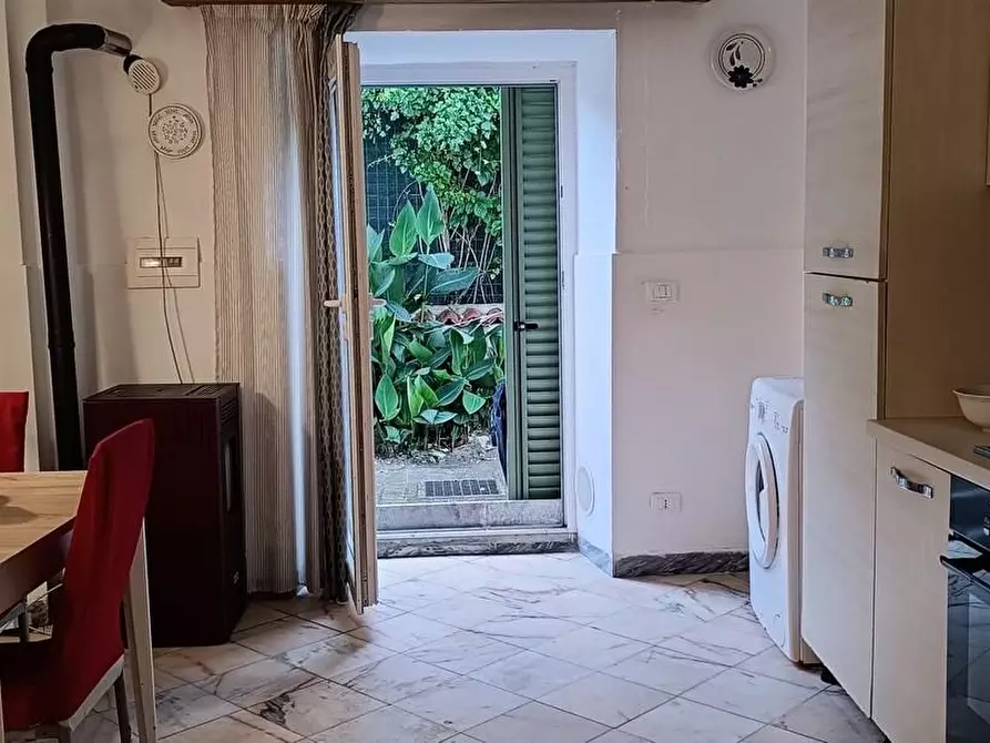 appartamento in affitto a Carrara in zona Marina di Carrara