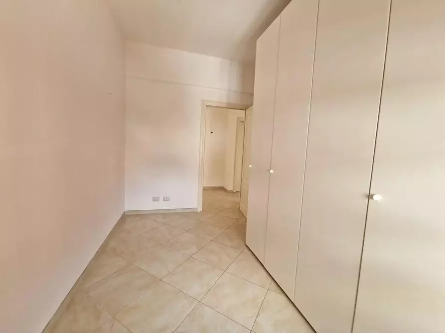 Immagine 9 di Appartamento in vendita  a Carrara