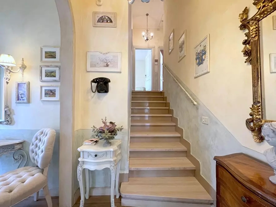 Immagine 37 di Casa indipendente in vendita  a Viareggio