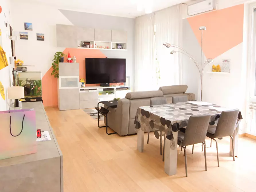 Immagine 2 di Appartamento in vendita  a Pisa