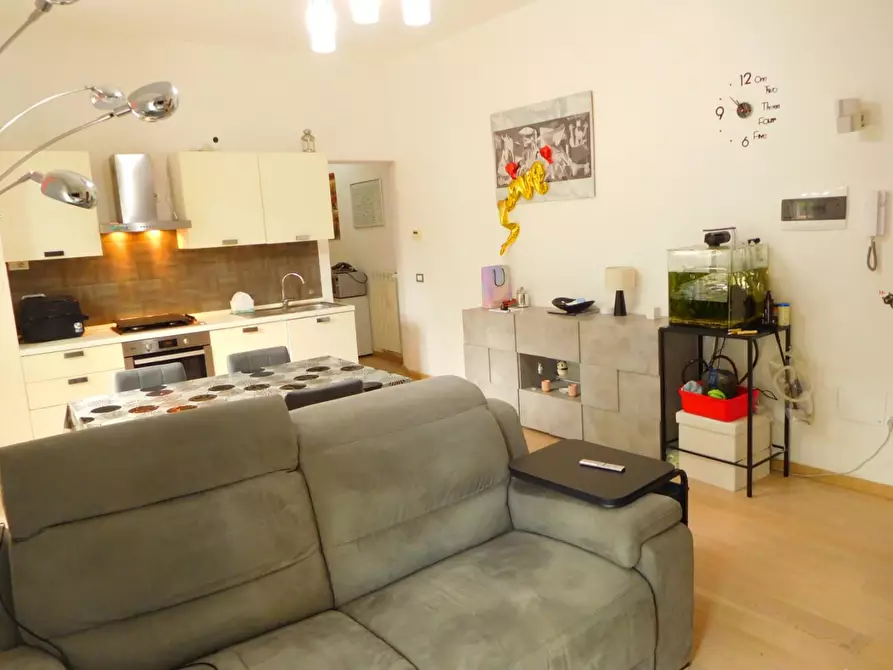 Immagine 3 di Appartamento in vendita  a Pisa