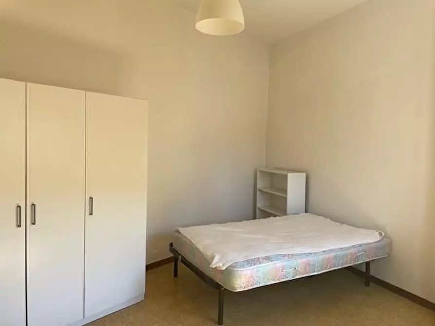 Immagine 11 di Appartamento in vendita  a Pisa