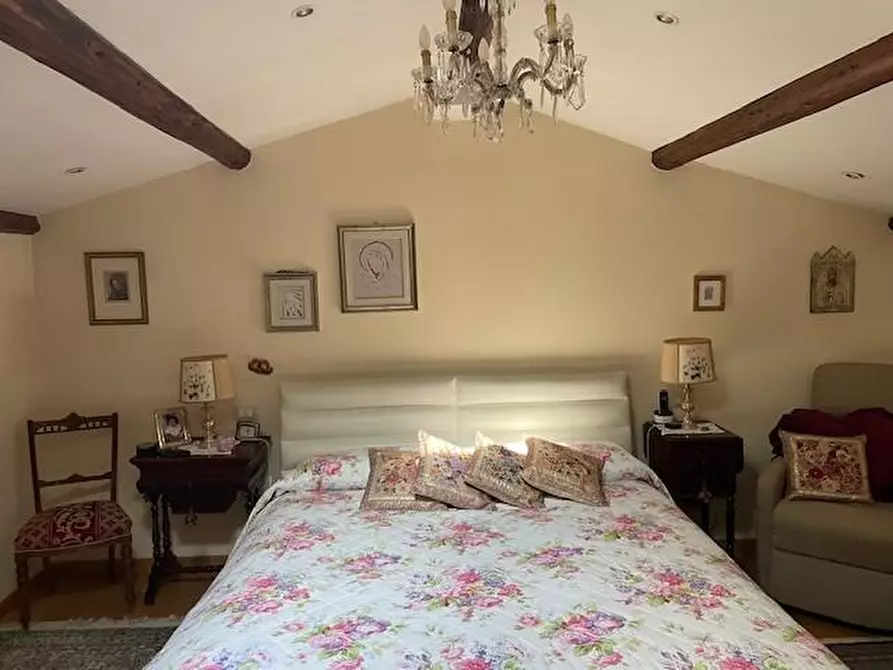 Immagine 11 di Terratetto in vendita  a Pisa