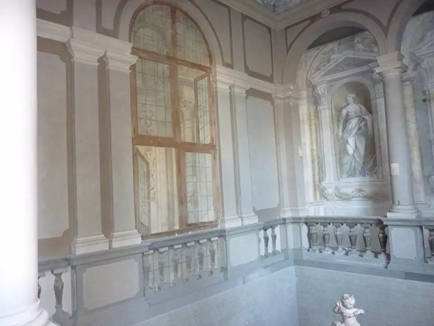 Immagine 1 di Appartamento in vendita  a Pisa