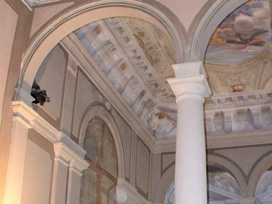 Immagine 10 di Appartamento in vendita  a Pisa