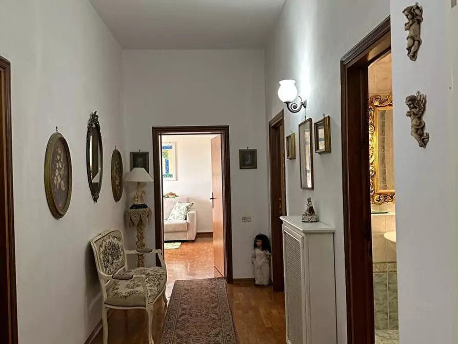 Immagine 19 di Villa in vendita  a Campiglia Marittima