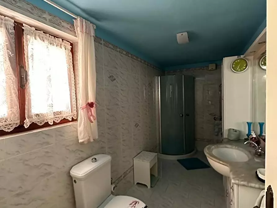 Immagine 21 di Villa in vendita  a Campiglia Marittima