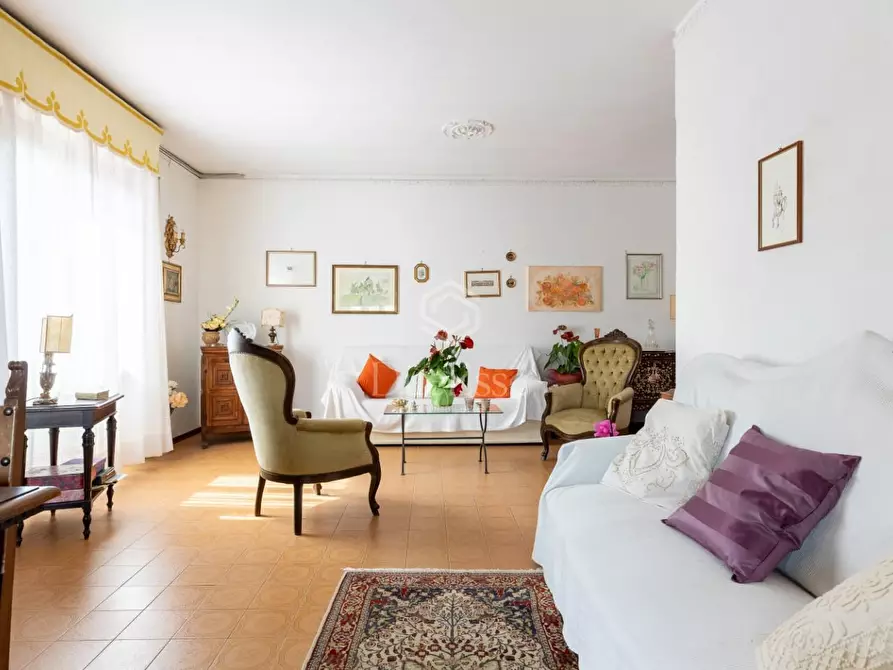 Immagine 5 di Appartamento in vendita  a Pisa