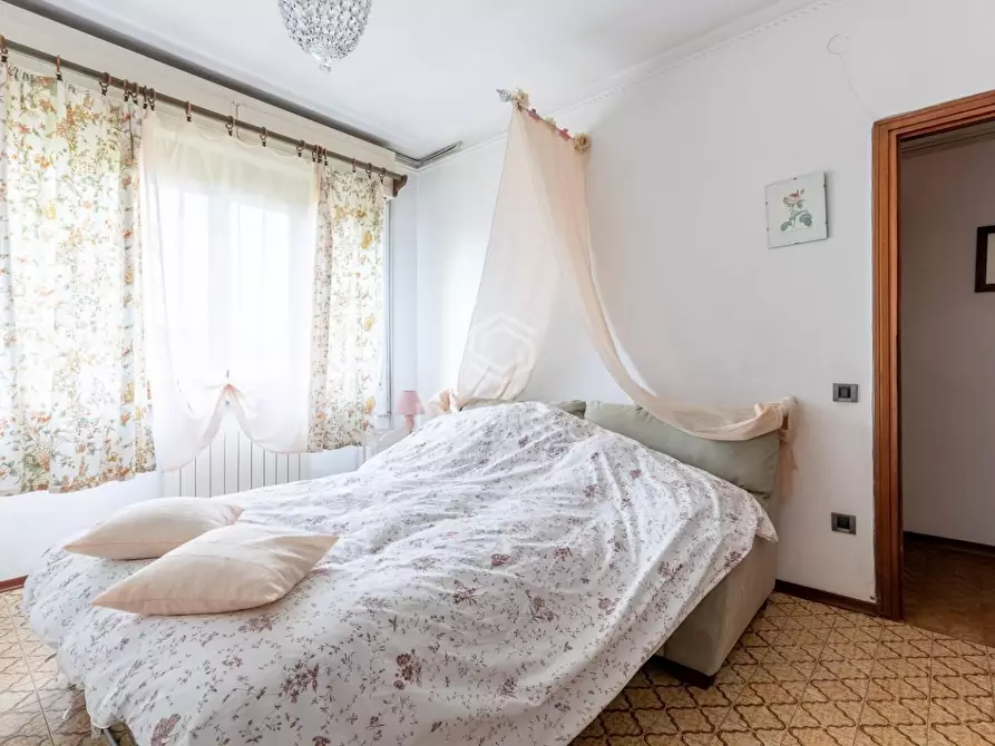 Immagine 19 di Appartamento in vendita  a Pisa