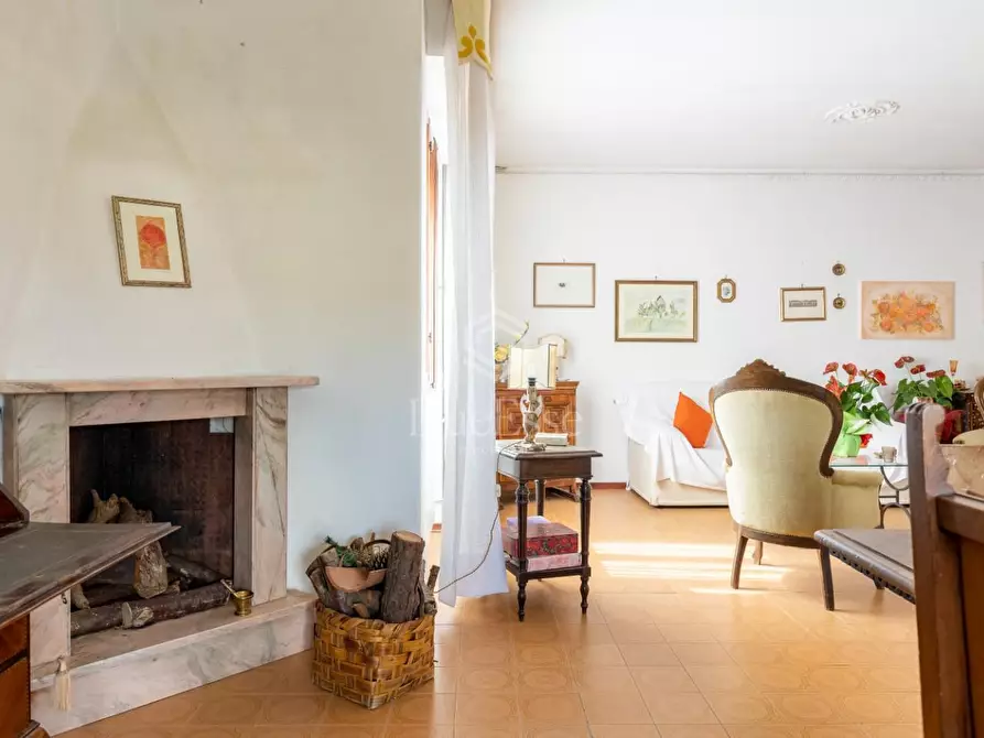 Immagine 8 di Appartamento in vendita  a Pisa