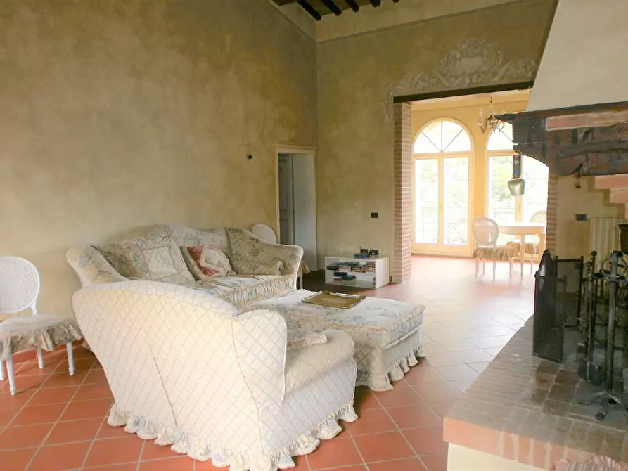 Immagine 16 di Rustico / casale in vendita  a Chianni